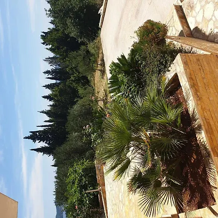 Villa Avoca - Four Bedroom With Swimming Pool Mlini