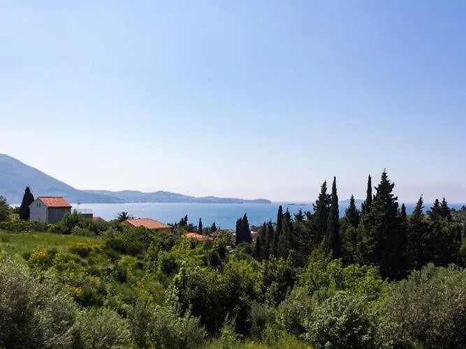 Avoca - Four Bedroom With Swimming Pool Villa Mlini